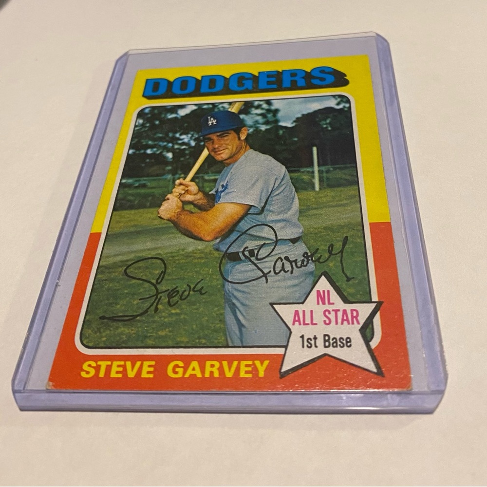 Steve Garvey 1975 Topps Baseball Card # 140 Los Angeles Dodgers Vintage